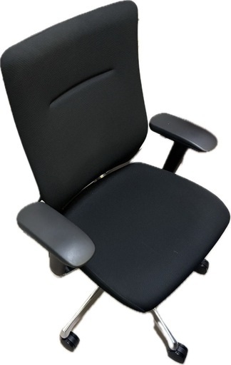 オカムラ　コーラルチェア