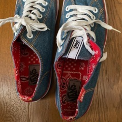 スニーカー　④の画像