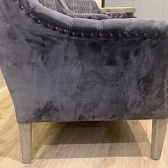 チェスターフィールド風ベルベットソファー　美品の画像