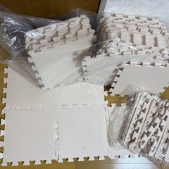 ジョイントマット36枚セット　フロアカバリング ユニットマット　クッションマット　パズルマット　サイズ変更可能の画像