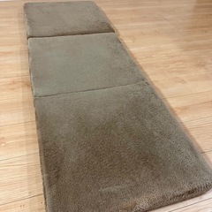 ニトリ　3wayフロアクッションの画像