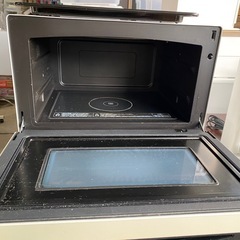 元気に営業中‼️ 2016年製　オーブン機能付き　電子レンジの画像