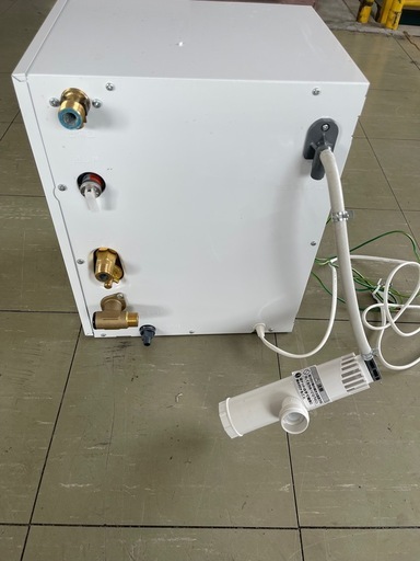 小型電気温水器