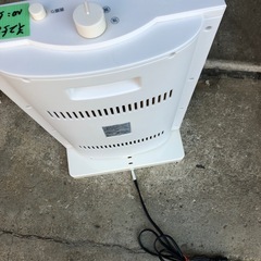 NO：5065  ハロゲンヒーター‼️美品お買い得品❣️の画像