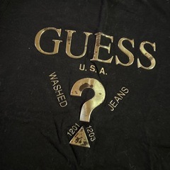 GUESS Tシャツの画像