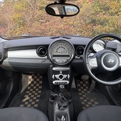コミコミ車検＝令和9年11月　BMW ミニクーパー　mini　R56の画像