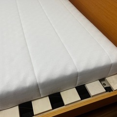 ベッド　フレームの画像