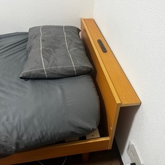 ベッド　フレームの画像