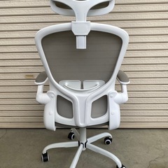 ヘッドレスト付き　オフィスチェアの画像