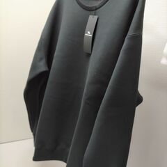  MATIN AVENIR マタンアヴニール スウェット トレーナー 新品タグ付き Lサイズ メンズ レディース 黒 バックプリント ゆったり　251127-9Aの画像