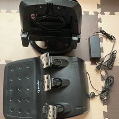 ハンコン　Logicool G29 Driving Force ハンドルコントローラーの画像