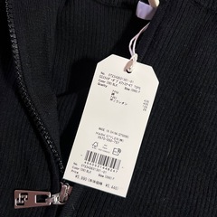 GYDA トップスの画像