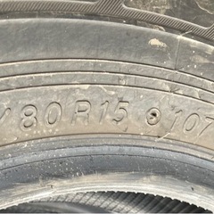 YOKOHAMA 195/80R15 25年製 夏タイヤの画像
