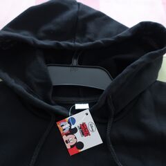 ディズニー　ミッキーマウスパーカー　新品♬の画像