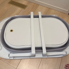 折りたたみ可能お風呂の画像