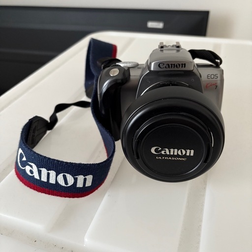 キャノン 一眼レフ フィルムカメラ レンズ付き