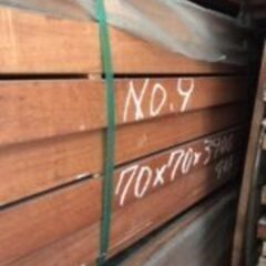 天然木　現地引き取り　角材バンドル売り　プレーナー仕上げ　かど面取り　90角70角　長さ色々の画像