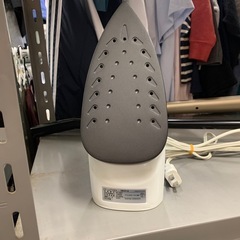 アイリスオーヤマ　アイロン　2023年製　SIR-01-Aの画像