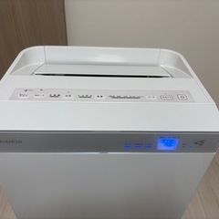 ダイキン 加湿空気清浄機 MCK70WN（2019年製）の画像