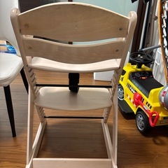 ハイチェアの画像