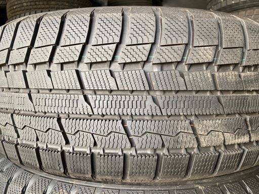 【お取引決まりました】TOYO TIRES 215/55R17 21年製　スタッドレスタイヤ