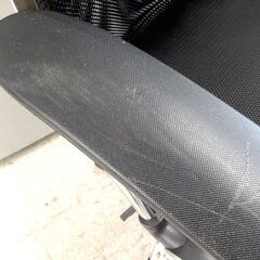 ワークチェア 肘付き OAチェア ブラック キャスター付き 昇降チェア オフィスチェア ☆ 札幌市 北区 屯田の画像