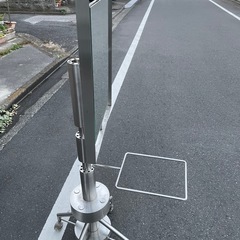 スタンドミラー・キャスター付き・オリジナル/特注品・ステンレス製の画像