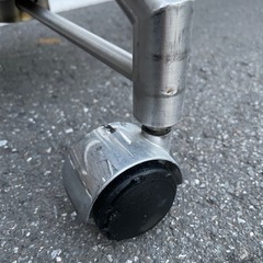 スタンドミラー・キャスター付き・オリジナル/特注品・ステンレス製の画像