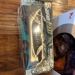 ラジコン、恐竜セット売りの画像