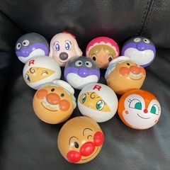 アンパンマン　人形　ボールの画像