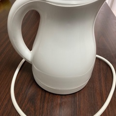 美品　電気ケトルの画像