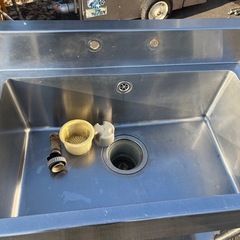 タニコー 業務用 一層シンク ステンレス製 W900 D600 H938 バックガード付き シンクの縁H790 下段棚板 中古品 の画像