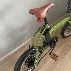 【未使用に近い美品】電動折りたたみ自転車 の画像