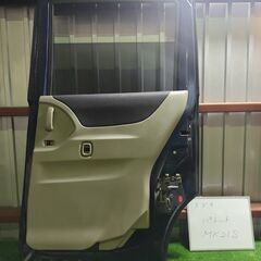 スズキ SUZUKI パレット MK21S リアドア 右の画像