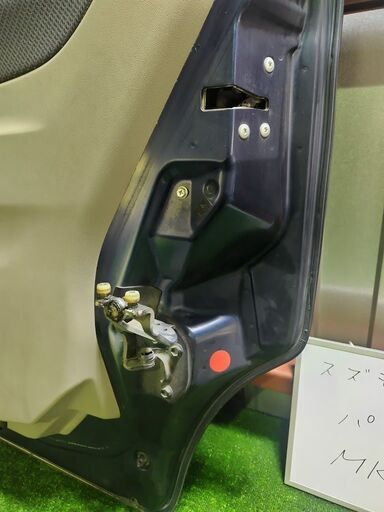 スズキ SUZUKI パレット MK21S リアドア 右
