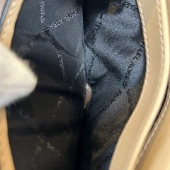 未使用マイケルコースMICHAEL KORSマイケル・コース二つ折り財布 折財布 さいふ サイフ wallet 小銭入れ無 札入れ camel キャメル グレージュ無地ロゴレディースlady's LADYS女性用 ウィメンズwomenの画像