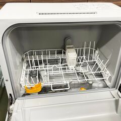 中古☆Panasonic 電気食器洗い乾燥機 NP-TCR4の画像