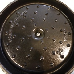 【新品未使用】ストウブ　ラウンドココット　22cmの画像