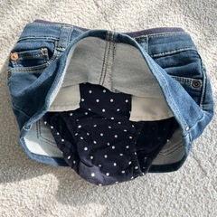 ベビー服 ミニスカートの画像