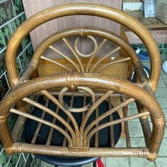 11/30廃棄　中古マガジンラックの画像