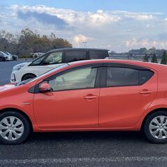 トヨタ　アクア　Ｓグレード／平成26年式 (三重県の方に限る)の画像