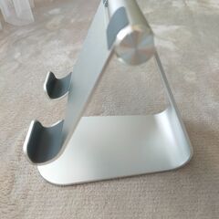 タブレットスタンド 角度調整可能 Lomicall stand  アルミ ブックスタンドの画像