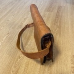 スペイン製、牛革手作りのショルダーバッグの画像