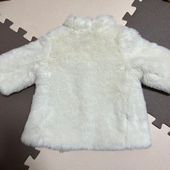 ⚪️babyGAP  6-12 アウターの画像