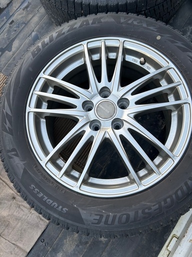 205/55r16 スタッドレスタイヤ