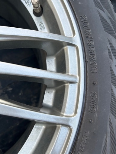 205/55r16 スタッドレスタイヤ