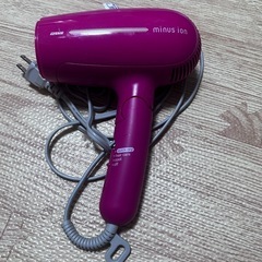【美品】ドライヤーの画像