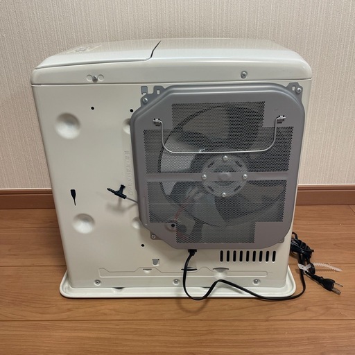 石油スファンヒーター