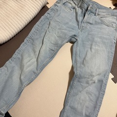⚪️レディース　ZARA　ニットとデニムの画像
