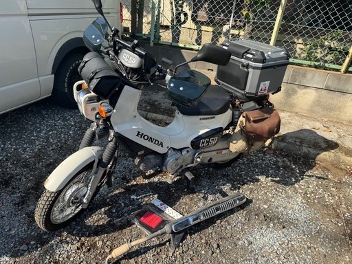 クロスカブ50リヤボックス、おまけあり　値引き可